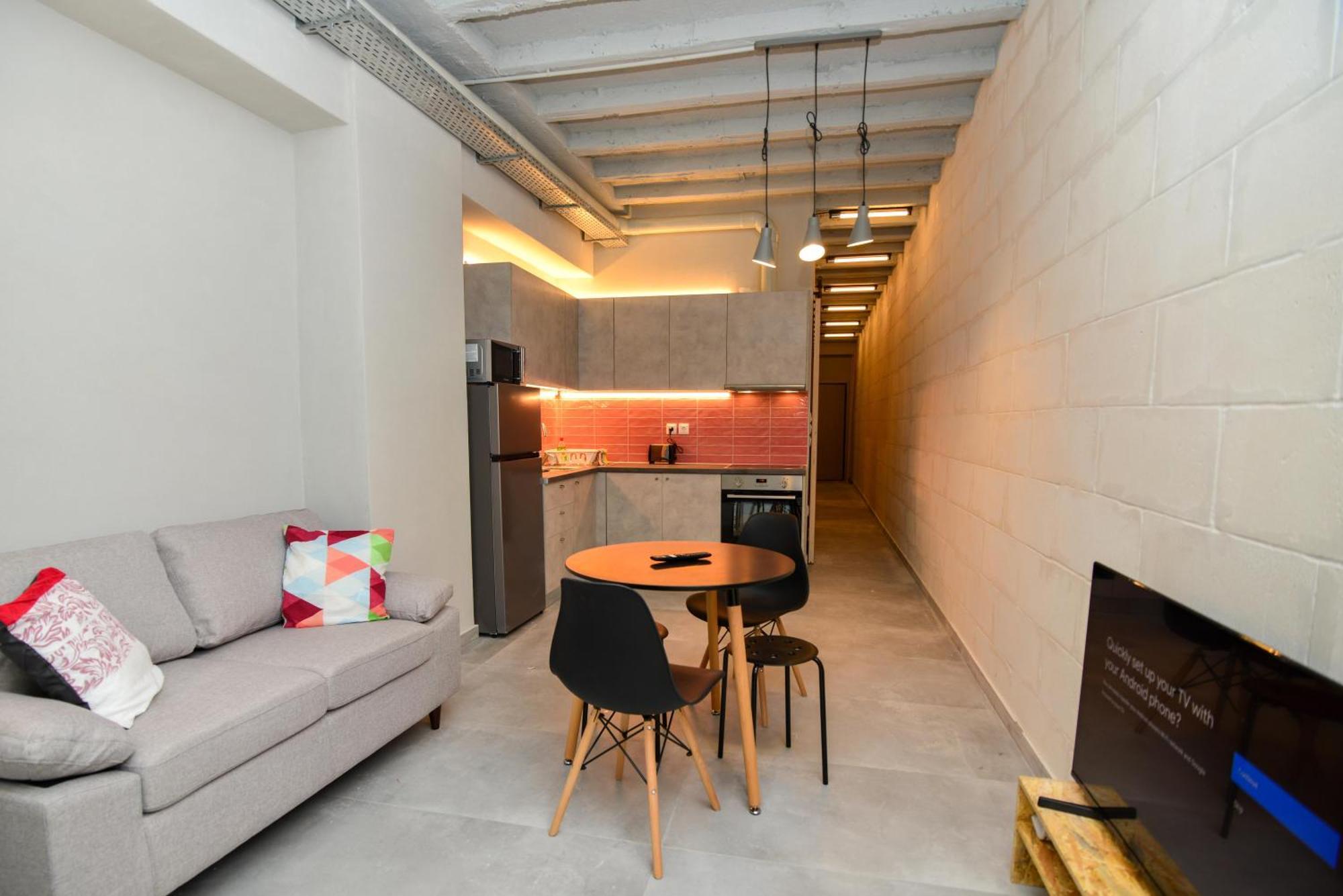 Loft 5 Min From Monastiraki Metro Stop Apartment