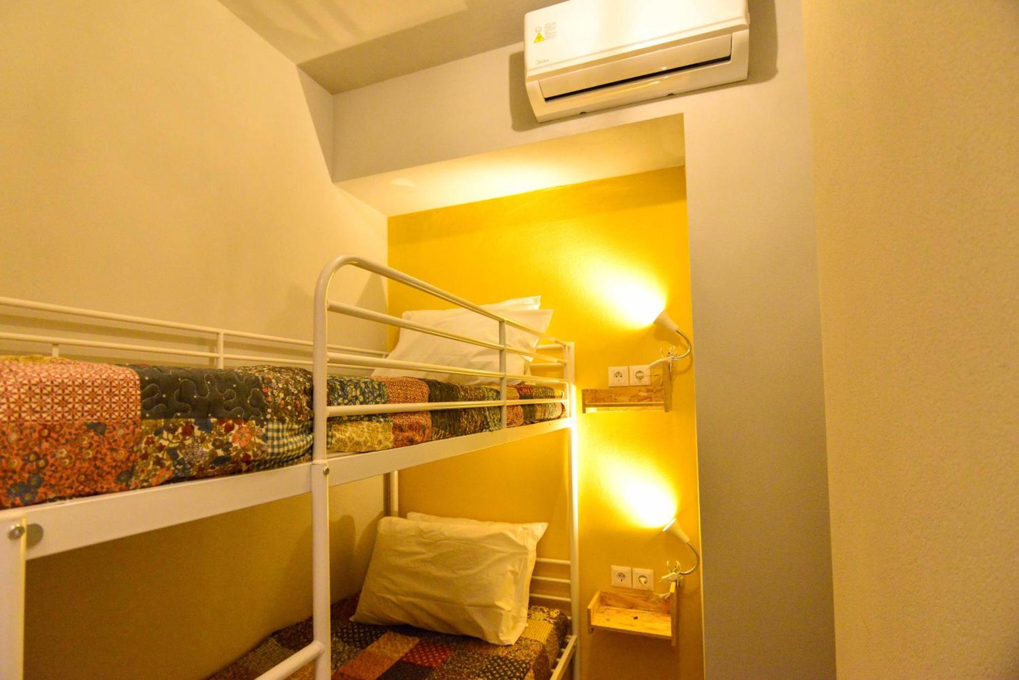 Apartment Loft 5 Min From Monastiraki Metro Stop *